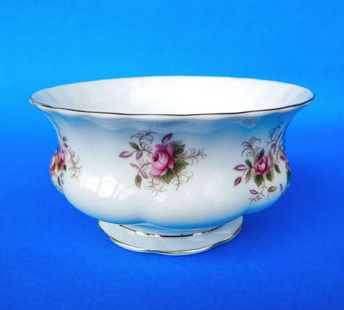 Royal Albert " Lavender Rose " Sugar Bowl - Made In England