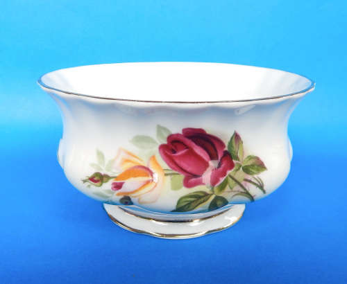 Royal Albert " King's Ransom " Sugar Bowl - Made In England