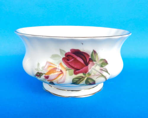 Royal Albert " King's Ransom " Sugar Bowl - Made In England