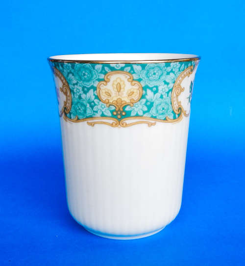 Royal Albert " Lady Ascot " Bristol Beaker/Mug - Made In England