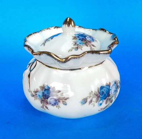 Royal Albert " Moonlight Rose " Dorothy Purse Pot - Made In England