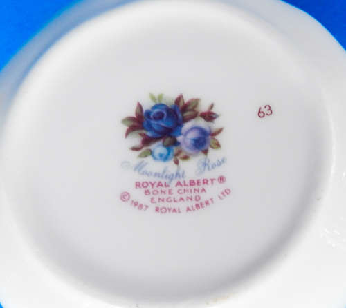 Royal Albert " Moonlight Rose " Dorothy Purse Pot - Made In England