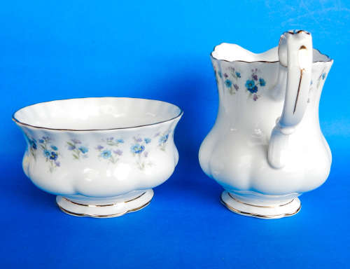 Royal Albert " Memory Lane " Milk Jug And Sugar Bowl - Made In England