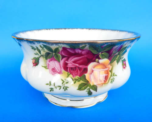 Royal Albert "Old Country Roses" Sugar Bowl - Original 1962 Back Stamp - Made In England