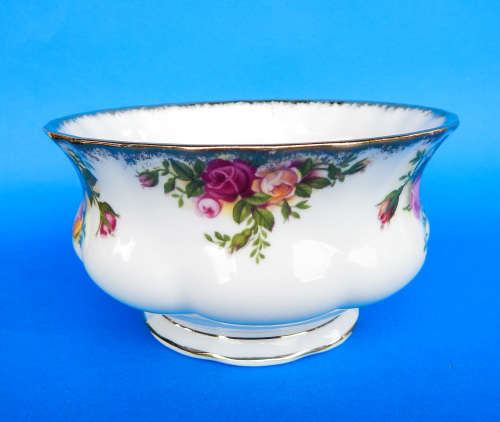 Royal Albert "Old Country Roses" Sugar Bowl - Original 1962 Back Stamp - Made In England