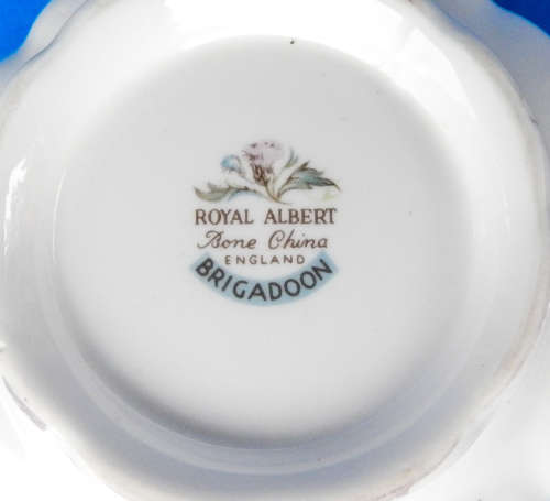 Royal Albert  " Brigadoon (Scottish Thistle) " Sugar Bowl - Made In England