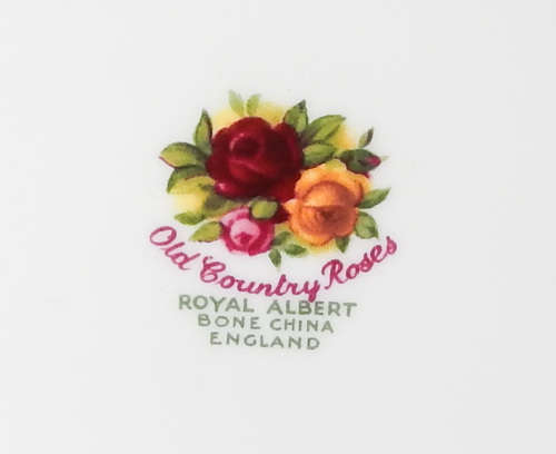 Royal Albert " Old Country Roses " Teapot - Original 1962 Backstamp - Made In England