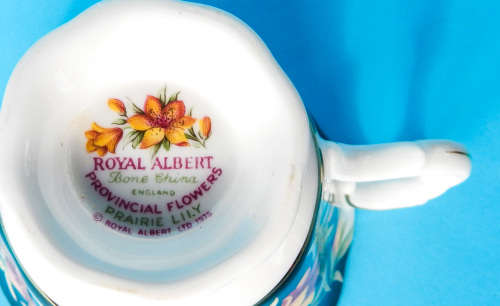 Royal Albert Provincial Flowers Series Duo - Prairie Lily - Made In England
