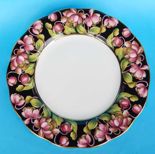 Royal Albert Provincial Flowers Series Collector's Plate 21 cm - Pitcher Plant - Made In England