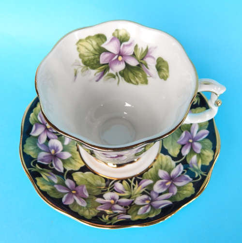 Royal Albert Provincial Flowers Series Duo - Purple Violet - Made In England