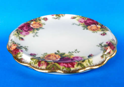 Royal Albert " Old Country Roses " Ceramic Teapot Stand - Made In England
