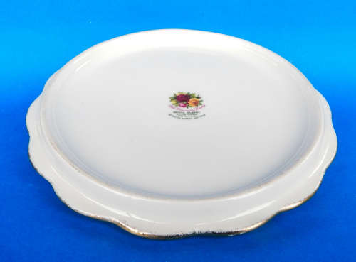 Royal Albert " Old Country Roses " Ceramic Teapot Stand - Made In England