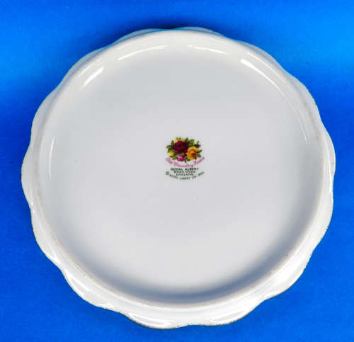 Royal Albert " Old Country Roses " Ceramic Teapot Stand - Made In England