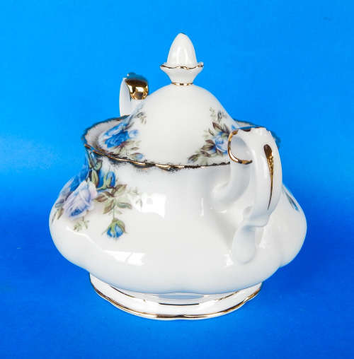 Royal Albert " Moonlight Rose " Two Handled Lidded Sugar Bowl