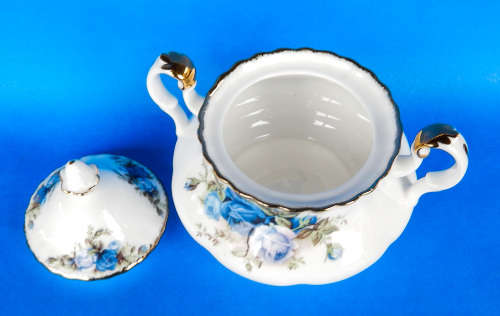 Royal Albert " Moonlight Rose " Two Handled Lidded Sugar Bowl