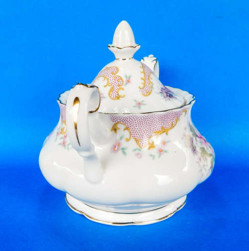 Royal Albert " SERENITY " Two Handled Lidded Sugar Bowl - Made In England