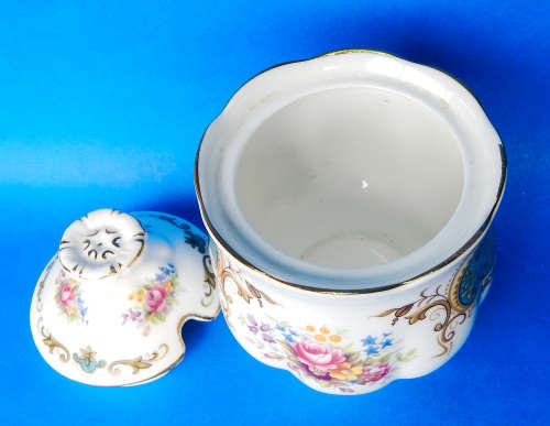 Royal Albert " BERKELEY " Lidded Preserve Jar - Made In England