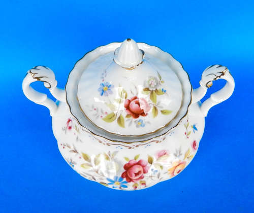 Royal Albert " JUBILEE ROSE " Two Handled Lidded Sugar Bowl - Made In England