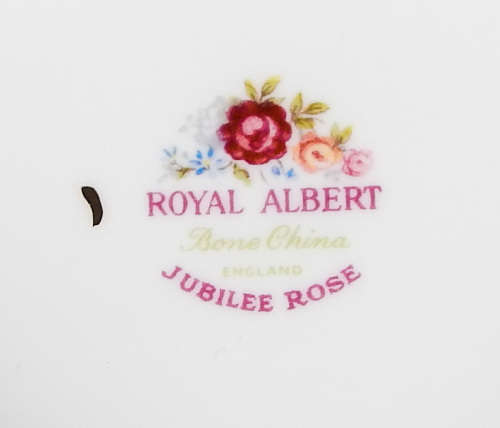 Royal Albert " JUBILEE ROSE " Two Handled Lidded Sugar Bowl - Made In England