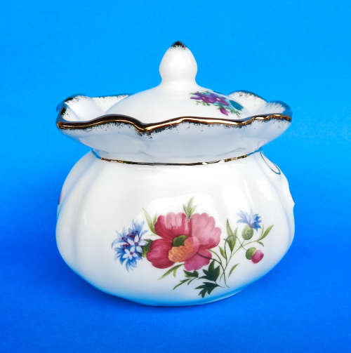 Royal Albert "Flower Of The Month Series" Dorothy Purse Pot