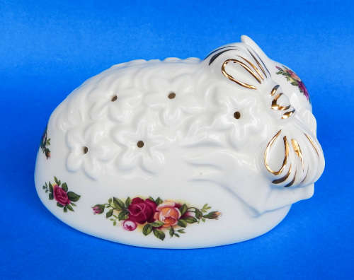 Royal Albert "Old Country Roses" Cat/Kitten Pomander - Made In England