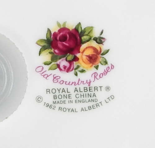 Royal Albert "Old Country Roses" Cat/Kitten Pomander - Made In England