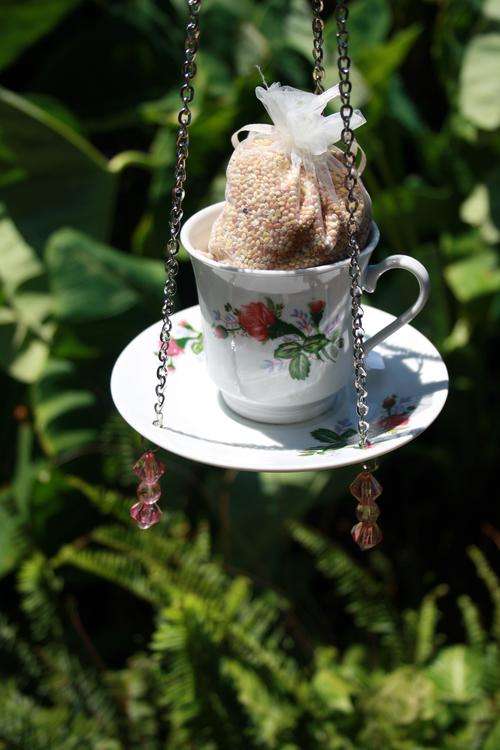 Tea Cup Bird Feeder / Rose/ Pink 3 bead
