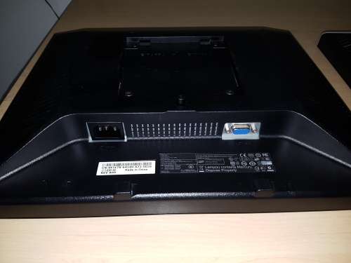 Dell 17' Screens (with no stands)