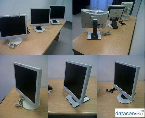 Fujitsu White LCD screens 17'' built in speakers