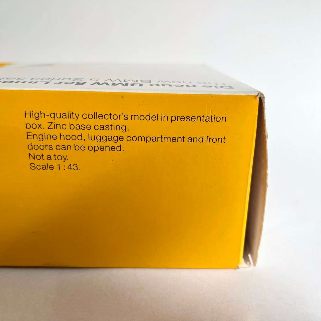 1996 BMW 5-Series E39 presentation model