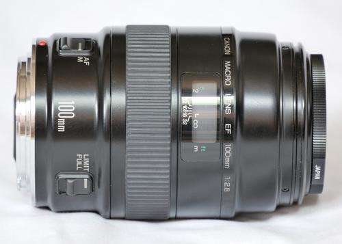 CANON LENS EF 100mm f/2.8 MACRO