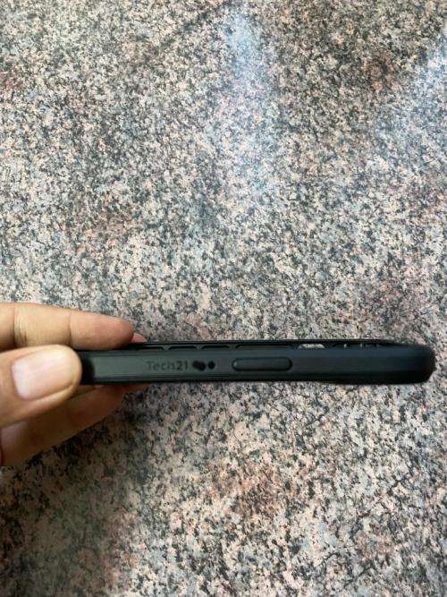 GREAT DEAL!!! **Starlight IPhone 13 128g Up For Grabs** LIKE NEW