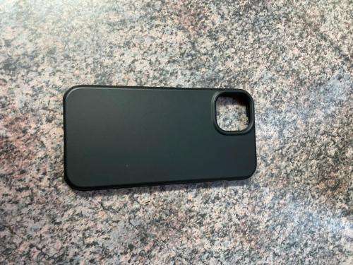 GREAT DEAL!!! **Starlight IPhone 13 128g Up For Grabs** LIKE NEW