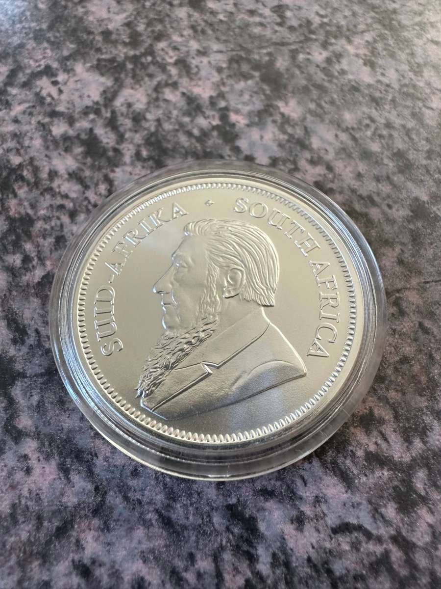 WOW!!! ***2020 UNCIRCULATED FINE SILVER KRUGERRAND IN A CAPSULE***