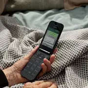 Nokia 2720 4GB Flip 4G - Black