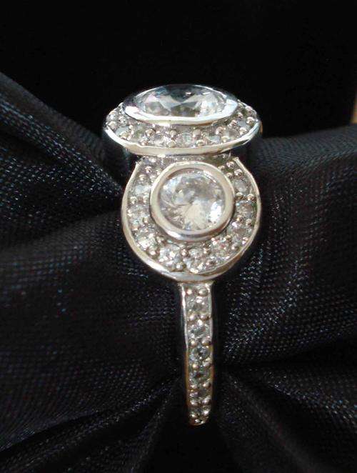 *** STUNNING 925 SILVER DIAMOND SIMULANT RING SIZE 6 - VICTORIAN STYLE ***