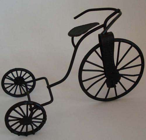 *** BLACK METAL TRICYCLE - TOY ***