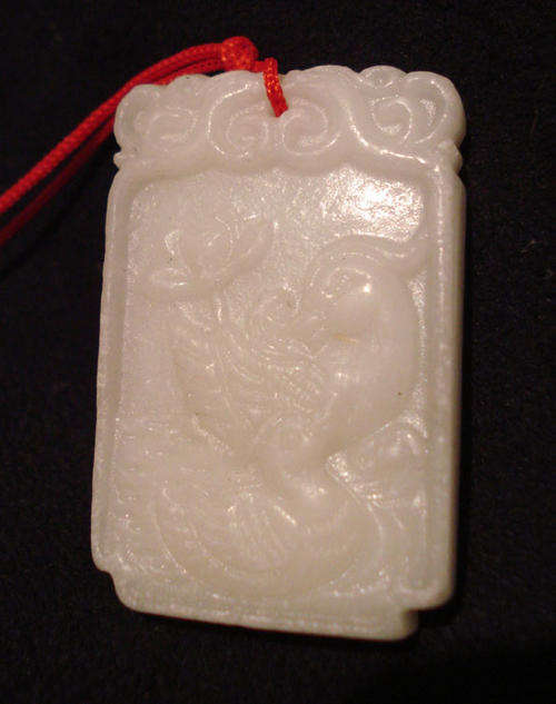 *** CARVED JADE MANDRIN DUCKS PENDANT ***