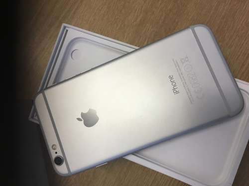 IPhone 6 16gb in immaculate condition, no scratches or dents, Apple screen cover since new