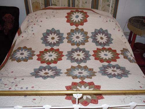 Absolutely beautiful quilt!