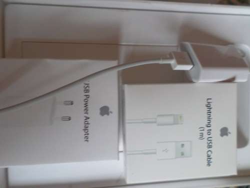 Apple iPad mini 4 MK6K2HC/A *Boxed* *Tempered Glass* (Free Android Smart watch)