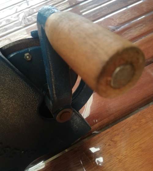 Antique CLAASENS manual biltong carver (table mount) READ DESCRIPTION & NOTES BEFORE BIDDING