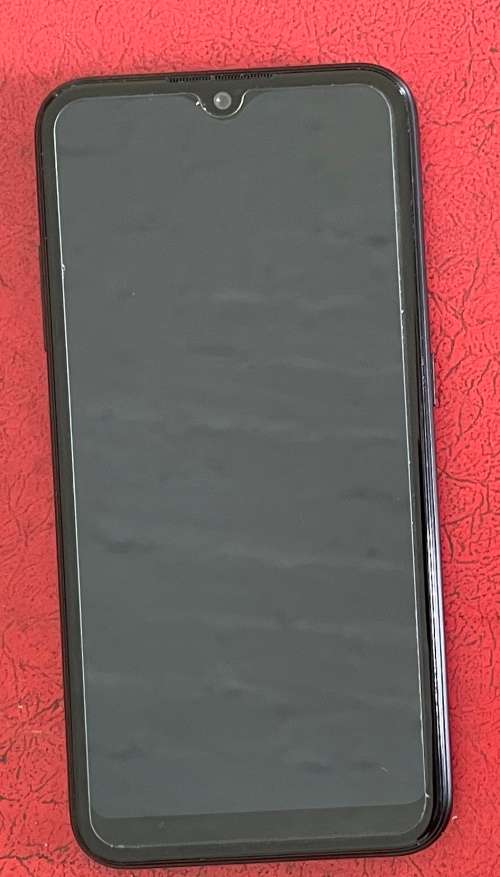 MINT Samsung Galaxy A01 Dual Sim smartphone 16gb black with screen protector and cover