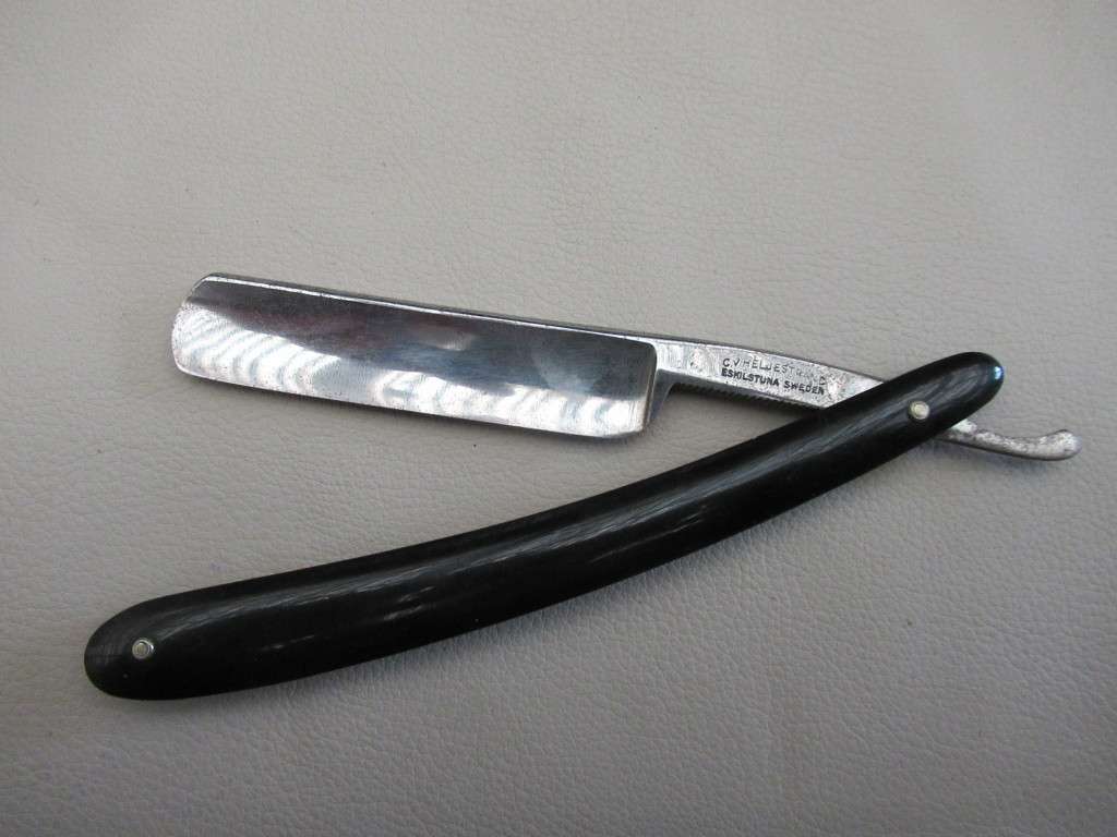 C.J. Heljestrand Sweden Cutthroat Razor