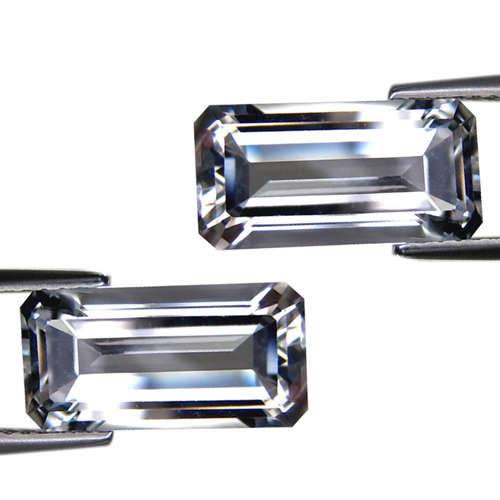 HPJ CONNOISSEURS PORTFOLIO: ULTRA RARE 11.00 CT FLAWLESS DIAMOND WHITE NIGERIAN TOPAZ PAIR