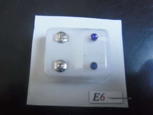 Cafton Ear studs with stone Brand new