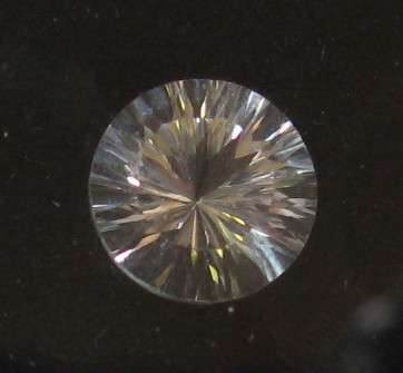 BEAUTIFUL Round cut ZIRCON, 2.20 ct  8 mm