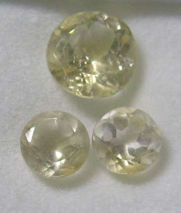 Fine Round cut 2.20 ct Citrine mix mm