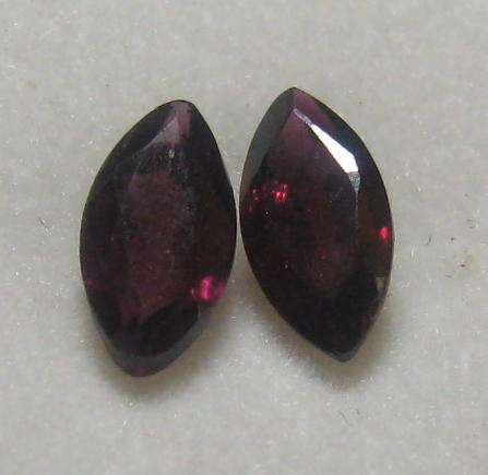 Madagaskar Garnets 1.60 ct, 8x4 mm