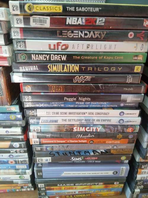 Crazy R1 Starting Bid 70+ Vintage PC Games